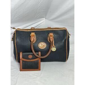 VTG Dooney & Bourke Women’s Leather AWL Gladstone Bag W/ Matching Coin Bag Rare